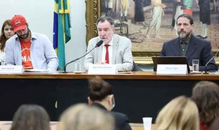 Especialista sugere suspensão de licenciamento para exploração de terras raras em Minas Gerais