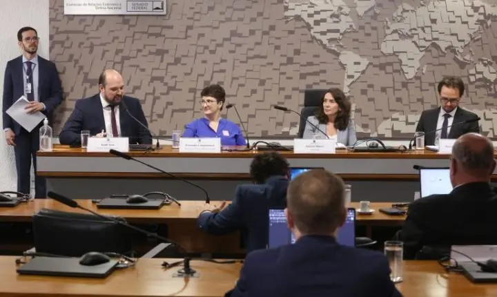 Especialistas alertam sobre riscos da regulação das redes no Congresso