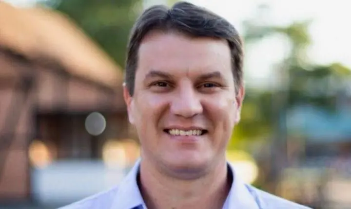 Ex-vereador Douglas Marchetti é convidado a retornar ao PP em Timbó em meio à reorganização partidária