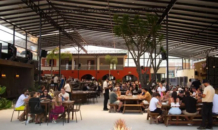 Fazenda Churrascada Praia Brava aposta em programação especial para transformar férias de julho em experiência para toda a família