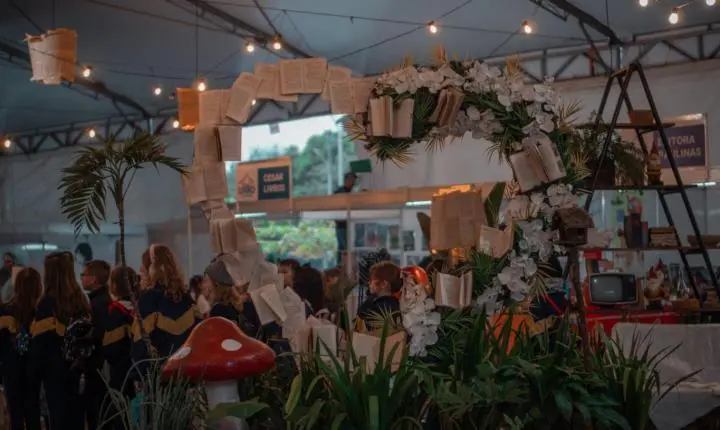 Feira do Livro de Timbó inicia nesta quarta-feira e abre espaço para concurso de cosplay na programação