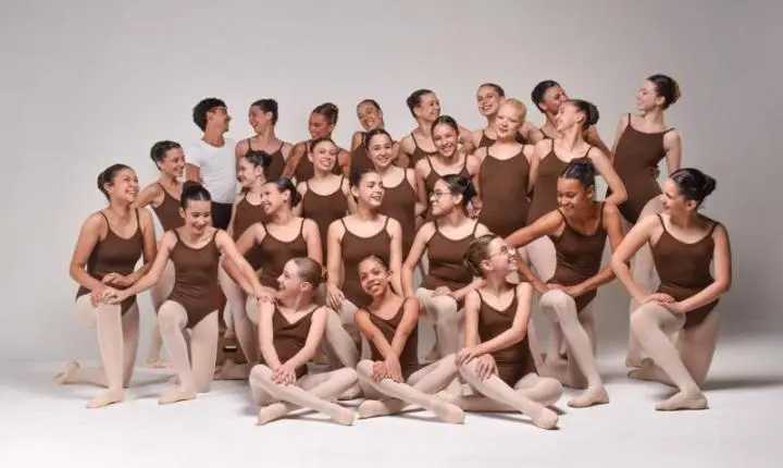  FESTIVAL DE DANÇA DE ITAJAÍ REÚNE MAIS DE 30 GRUPOS NESTA QUINTA-FEIRA (30)