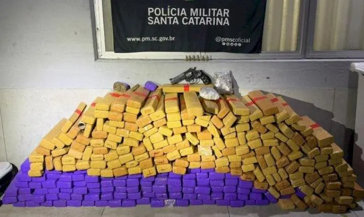 Fim de semana com mais de 1 tonelada de maconha apreendida em SC