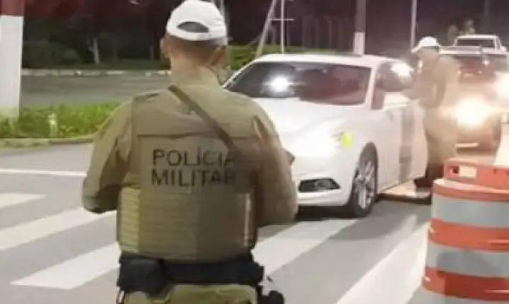 Foragido tenta enganar a polícia usando nome do próprio irmão, mas acaba preso em Benedito Novo