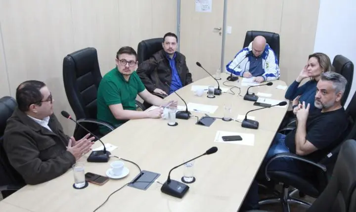 Frente Parlamentar acompanha ações do município e cobra ampliação das políticas de proteção animal 