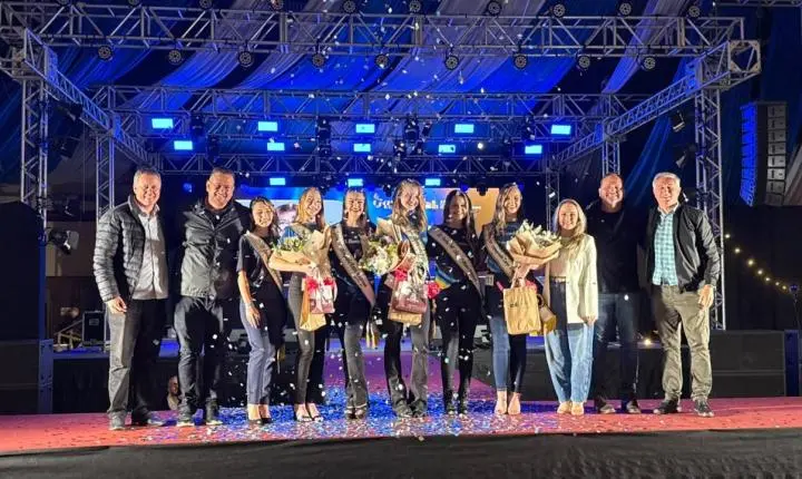 Garota Olimpíada é escolhida durante baile das Olimpíadas entre Empresas em Timbó