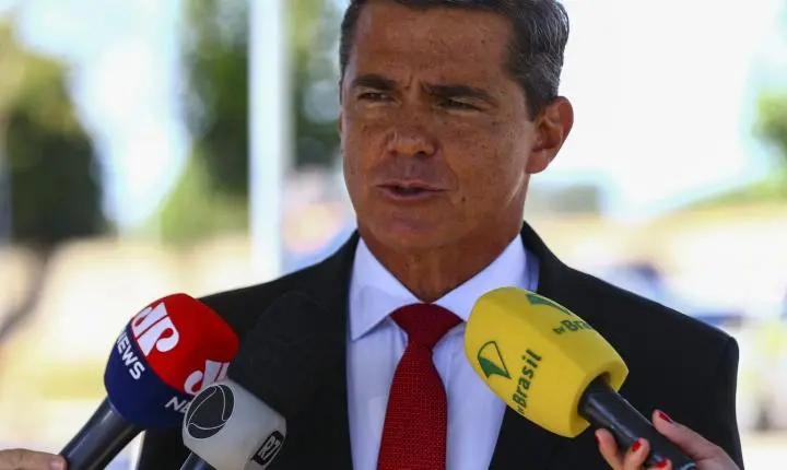 General condenado por golpe é autorizado a trabalhar no Comando Militar do Planalto