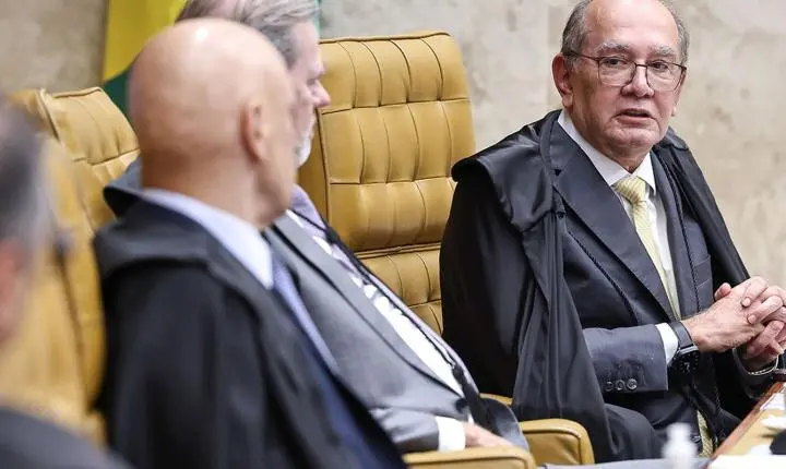 Gilmar Mendes exige acesso integral aos dados do celular de Vorcaro antes de sessão