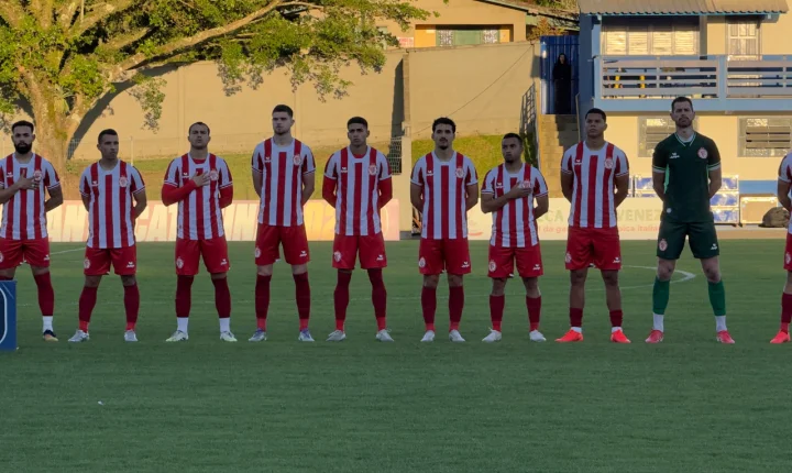 Hercílio Luz encosta nos líderes após vitória sobre o Barra