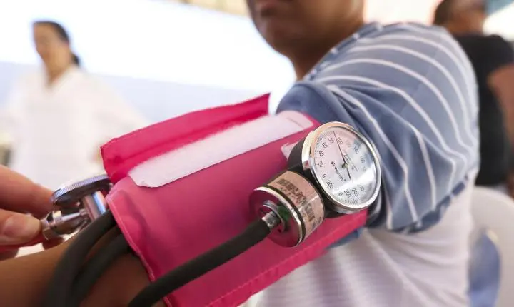 Hipertensão: a condição silenciosa e hereditária que exige novos hábitos