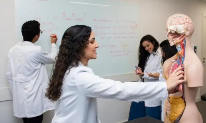 IDOMED abre Vestibular 2027.1 com vagas em Jaraguá do Sul e diferentes regiões do país