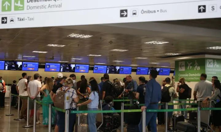 Aeroportos brasileiros esperam 400 mil passageiros no feriado de Corpus Christi