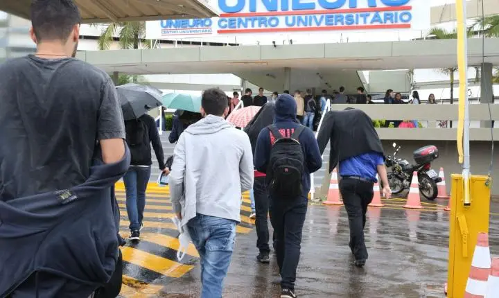 Prazo final para as inscrições do Fies 2026 do segundo semestre encerra nesta quinta-feira