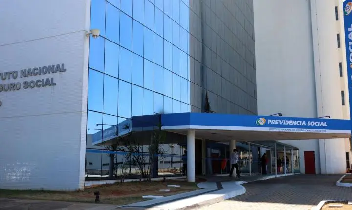 Prazo para contestar descontos indevidos do INSS encerra neste sábado