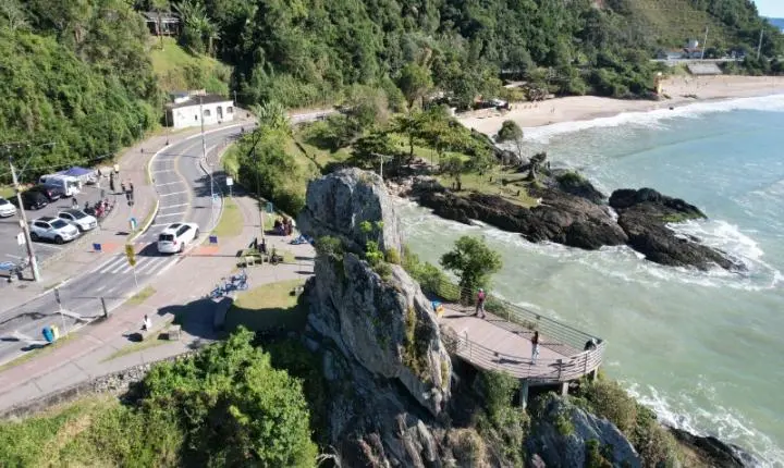 Itajaí recebe encontro com especialista internacional em turismo