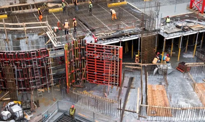 Itajaí recebe primeira turma do Profissão Construir com curso gratuito para formação de profissionais da construção civil