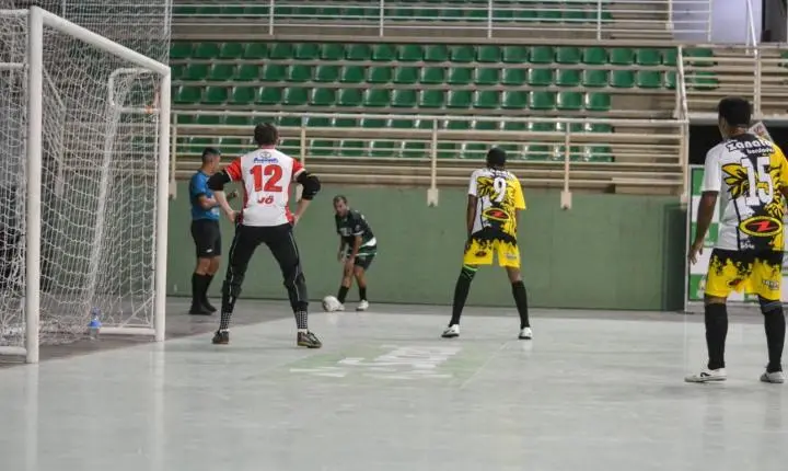 JACOB tem rodada movimentada com estreia do general e jogos do futsal sênior e bocha vale tudo