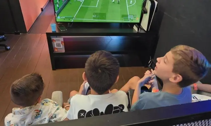 Jogos eletrônicos e encontros presenciais: Blumenau (SC) tem espaço dedicado aos games