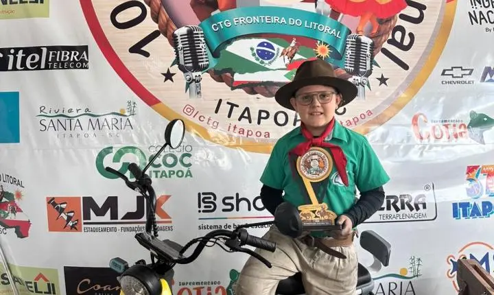 Jovem de Indaial conquista título em Itapoá e leva o nome da cidade ao topo do laço comprido
