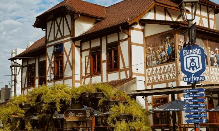 Legião Urbana Cover abre, sábado, programação de inauguração do Berlin Gastrobar