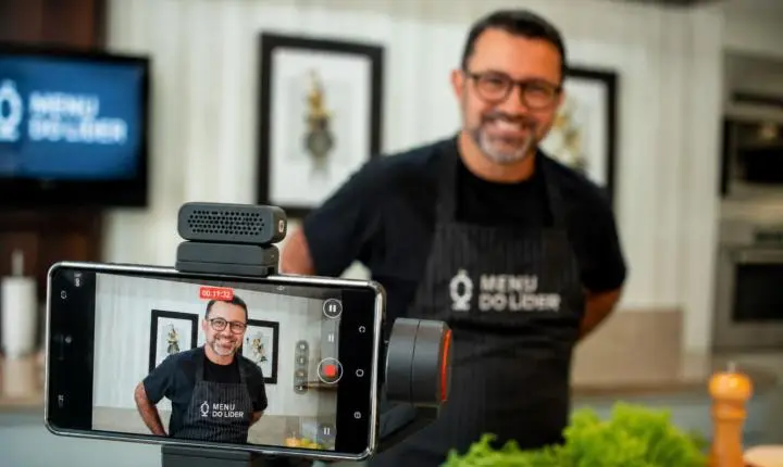 Líderes revelam os bastidores do sucesso enquanto cozinham
