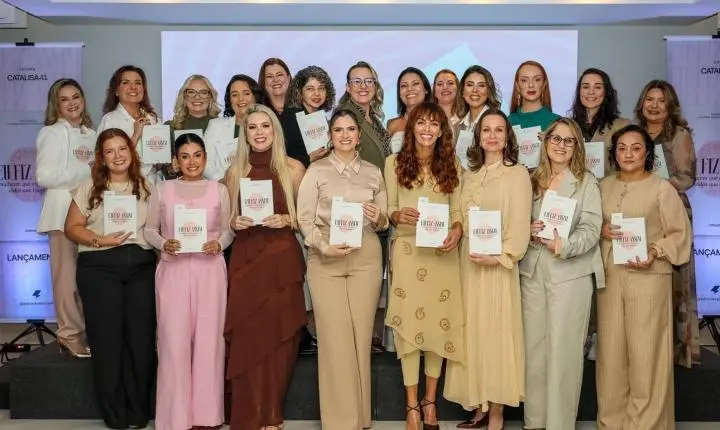 Livro reúne 25 histórias inspiradoras e transforma tarde de autógrafos em celebração do empreendedorismo feminino