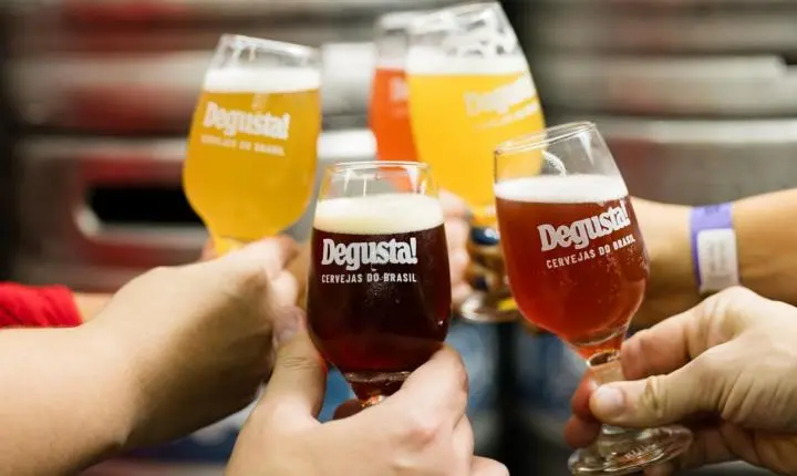 Mais de 250 cervejas diferentes por R$ 12,00 na Prainha: Degusta Beer Day acontece no próximo fim de semana em Blumenau (SC)