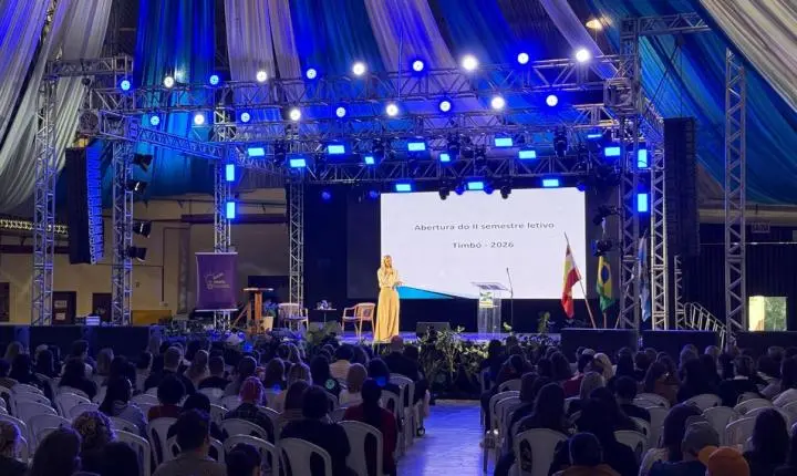 Mais de 900 servidores participam do Encontro Pedagógico da Rede Municipal de Ensino de Timbó