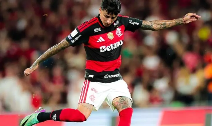 Melhores momentos de Flamengo e Vitória na 22ª rodada do Campeonato Brasileiro