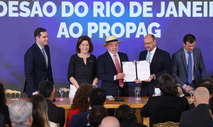 Rio de Janeiro firma acordo com a União e reduz dívida em R$ 40 bilhões