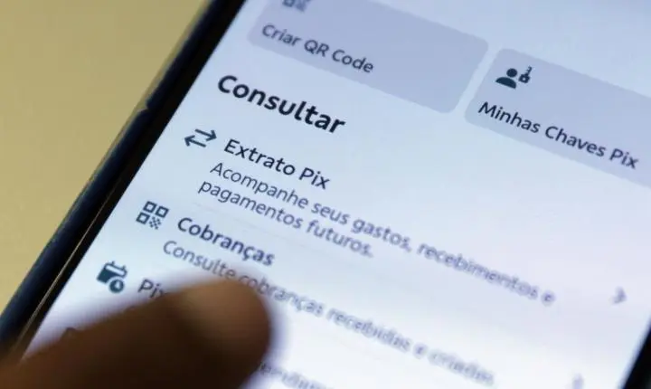Volume de transações com Pix recua 10% após veto a apostas esportivas