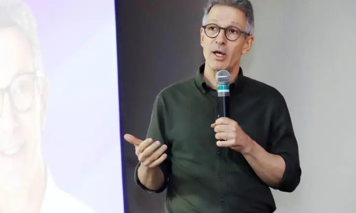 Odair Tramontin lança pré-candidatura durante agenda de Romeu Zema em Blumenau