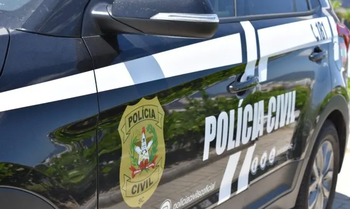 Operação apreende 329 munições e homem é preso em Araranguá