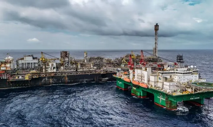 Nova margem de lucro da Petrobras supera gigantes globais no semestre