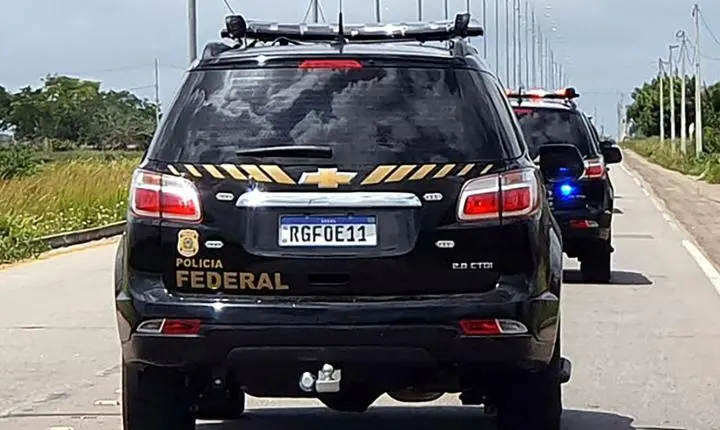 Polícia Federal combate tráfico de drogas e lavagem de dinheiro em operação com foco em Santa Catarina