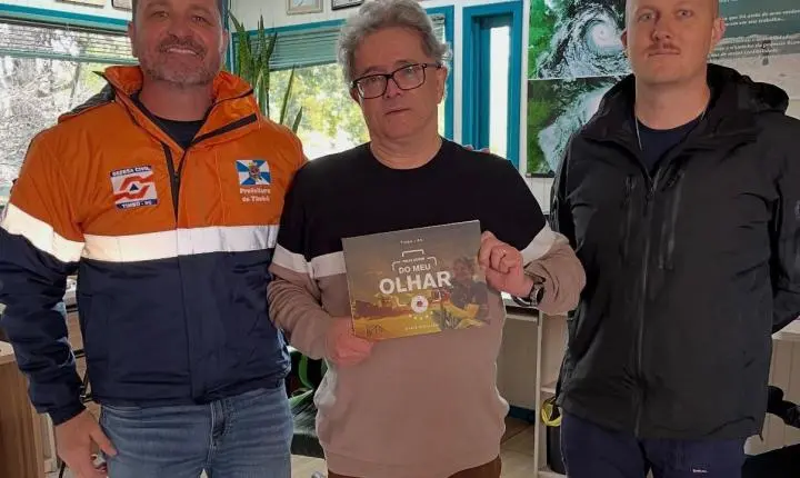 Prefeito Flávio Buzzi se reúne com meteorologista Ronaldo Coutinho para tratar de prevenção a eventos climáticos