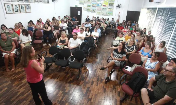 Procuradoria da Criança e do Adolescente realiza agenda de orientação e apoio técnico em escolas municipais