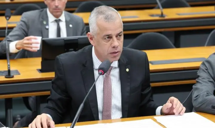 Projeto cria acordos para mineração irregular e ressarcimento à união