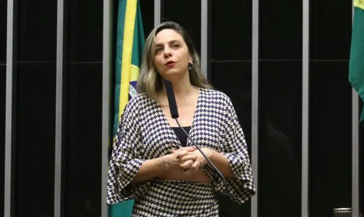 Projeto restringe celulose branqueada em compras do governo federal