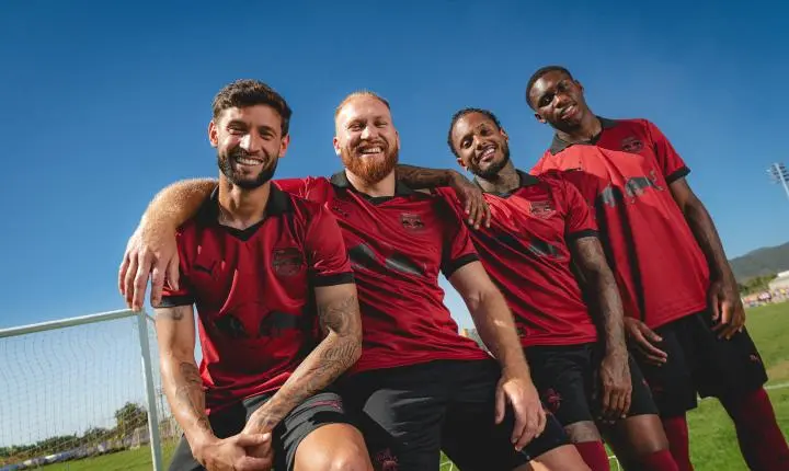Puma e clube lançam novo uniforme do Red Bull Bragantino em homenagem à base