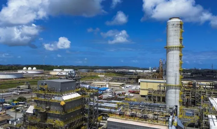 Refinarias da Petrobras superam 100% de sua capacidade operacional