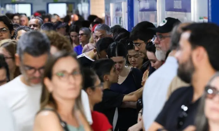 Renovação da câmara federal atinge 35% com novos parlamentares eleitos