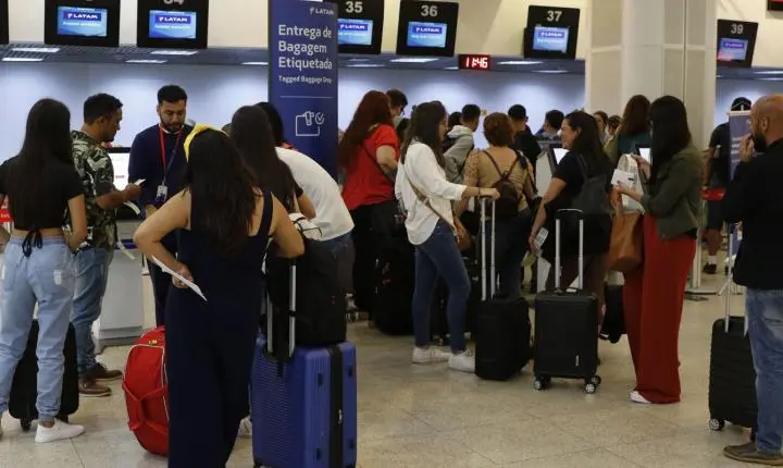 Aeroporto Santos Dumont opera normalmente após cancelamento de voos nesta sexta