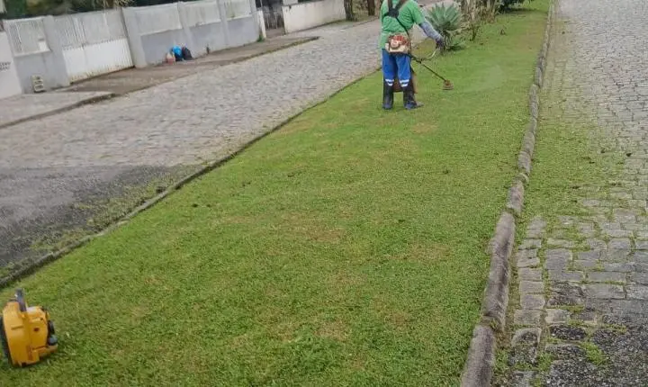 Secretaria de Obras executa 880 serviços de limpeza e conservação na primeira quinzena de outubro