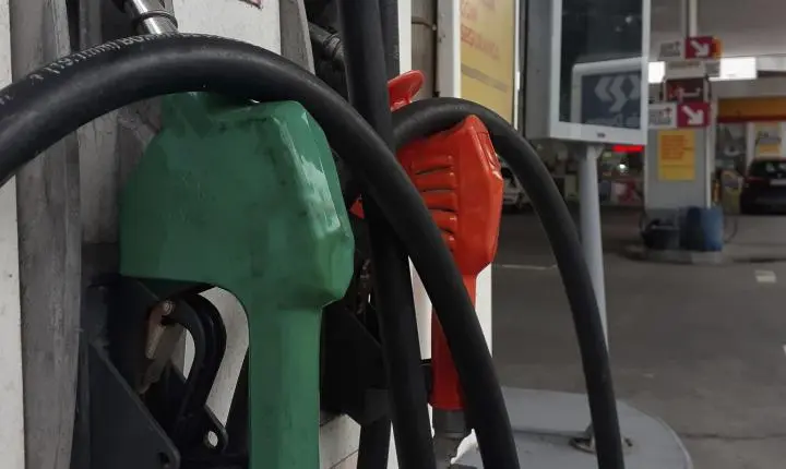A Refinaria de Mataripe reduziu o preço da gasolina em 11,3% após nova medida do governo