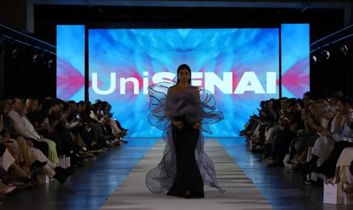 Segunda noite do Santa Catarina Fashion Week lota e mostra força do estado no setor