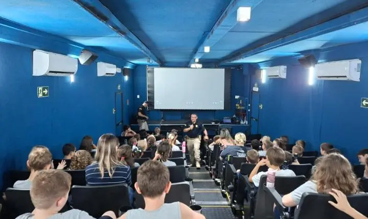 Semana Nacional de Trânsito - PRF intensifica fiscalização e ações educativas nas BRs catarinenses