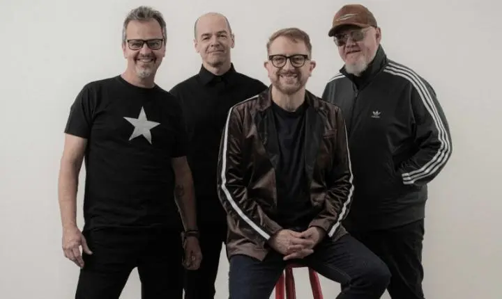 Show gratuito do Nenhum de Nós é a principal atração desta segunda-feira no Festival de Música de Itajaí