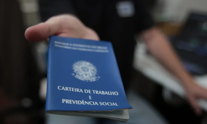 Sine-SC tem mais de 9 mil vagas de emprego; veja onde estão