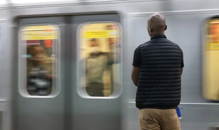 Greve na CPTM afeta operação de três linhas de trens em São Paulo